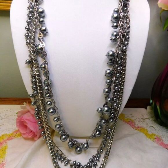 Trifari Multi Chain Gray Faux Pearl Beaded Necklace 30 inch - Picture 2 of 3